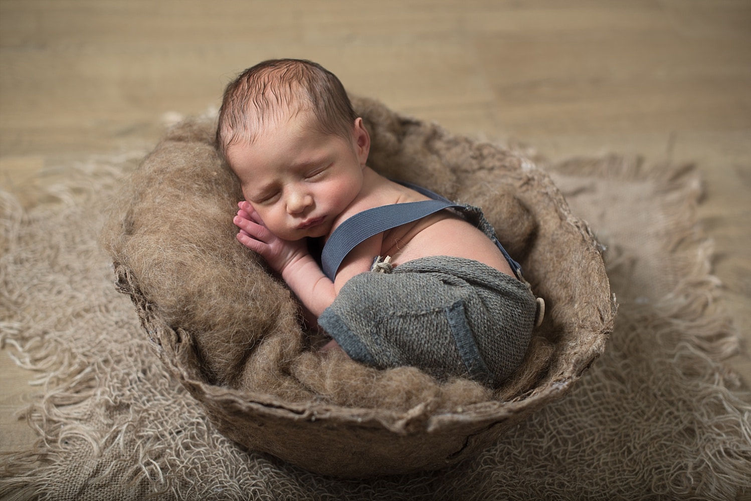 séance photo artistique bébé - photographe Fronton bébé
